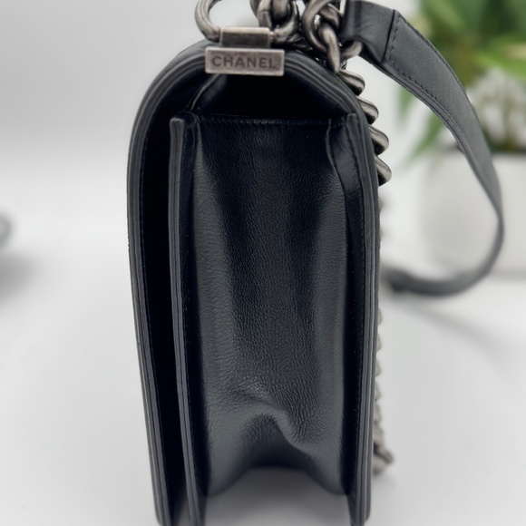 Chanel Large Boy Bag – Black Quilted Caviar Leather with Ruthenium Hardware - Picture 10 of 13